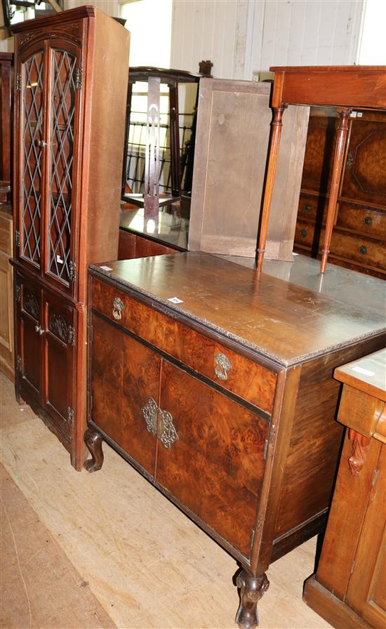 Two door cupboard & glazed corner cupboard(-)